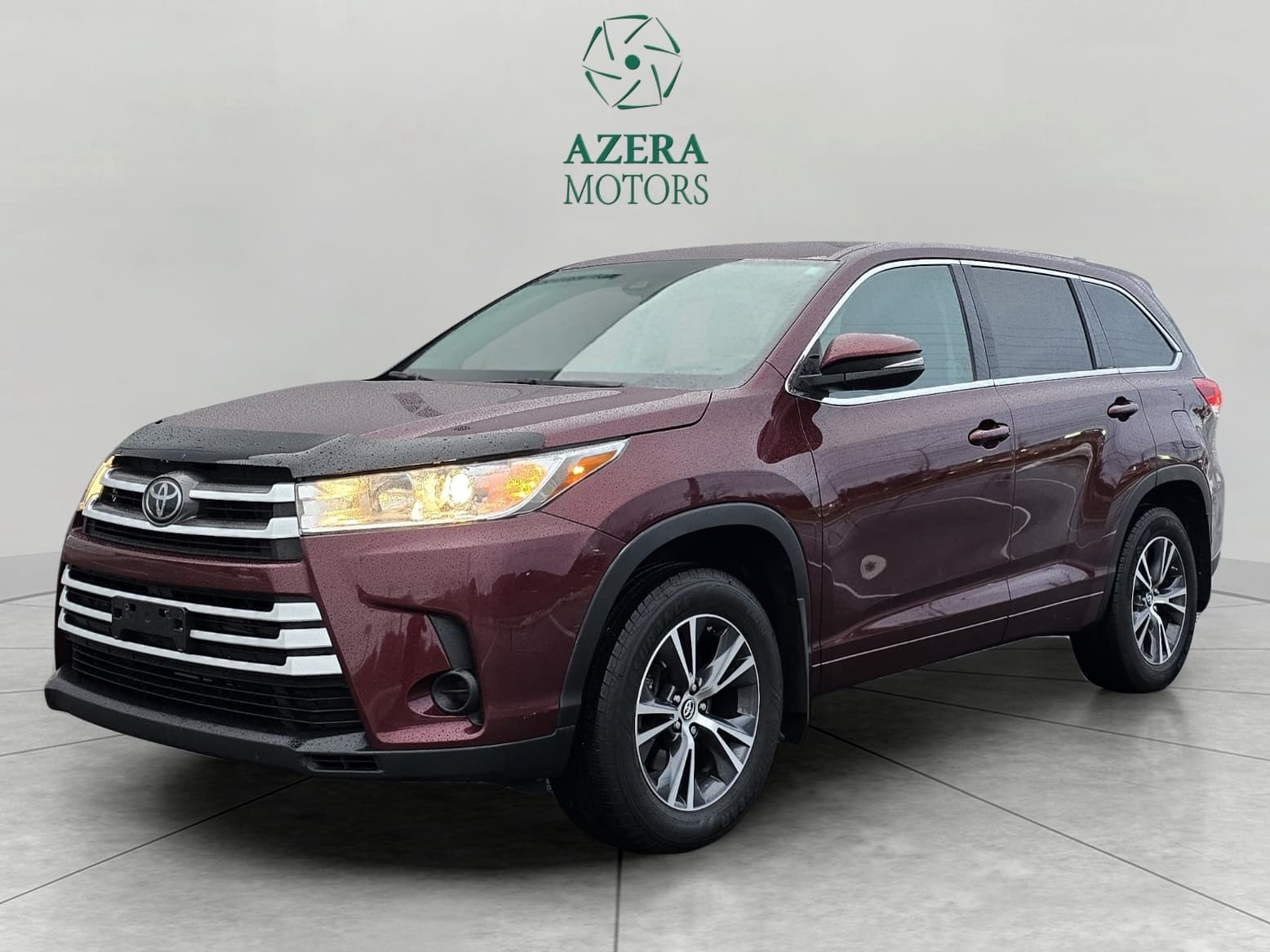 Toyota Highlander LE 